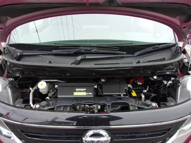Nissan ROOX 2020-06 3325-19