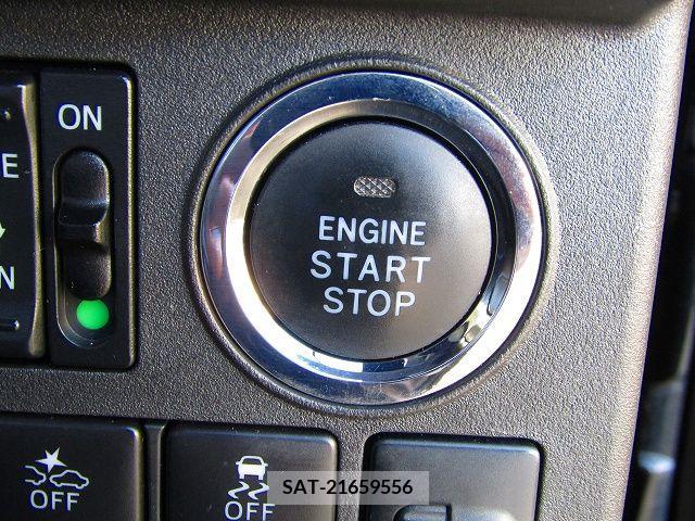 Toyota Pixis Mega 2019-03 211051-12