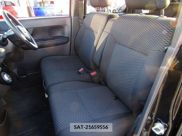 Toyota Pixis Mega 2019-03 211051-4