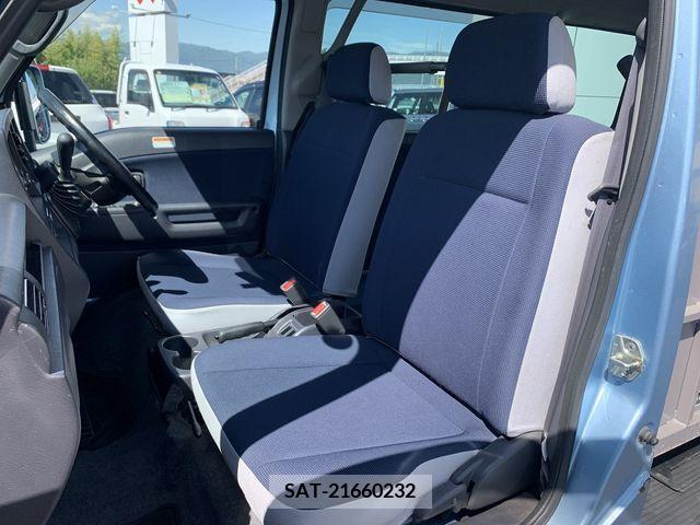 Subaru SAMBAR 2010-07 284068-11