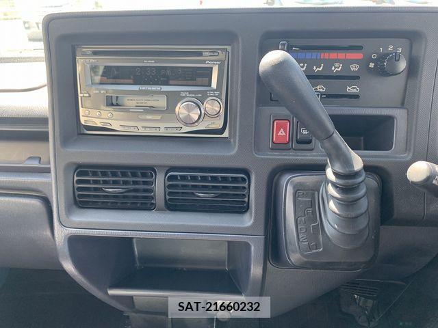 Subaru SAMBAR 2010-07 284068-17