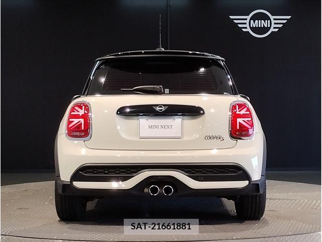 Bmw MINI 2021-08 392258-4