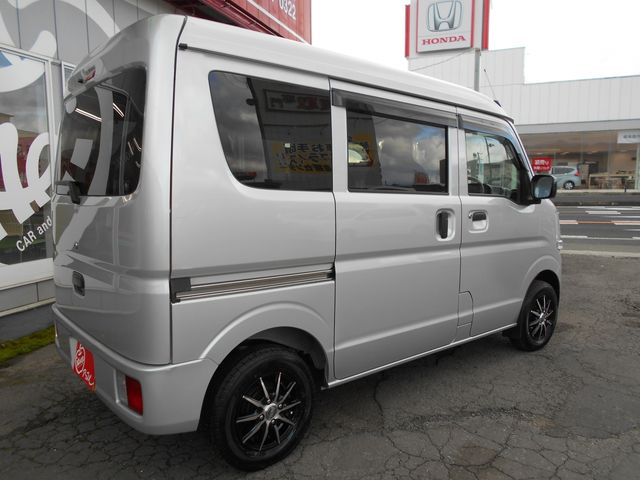 Mitsubishi MINICAB VAN 2022-03 194740-5