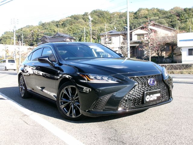 Lexus ES 2019-03 14085-3