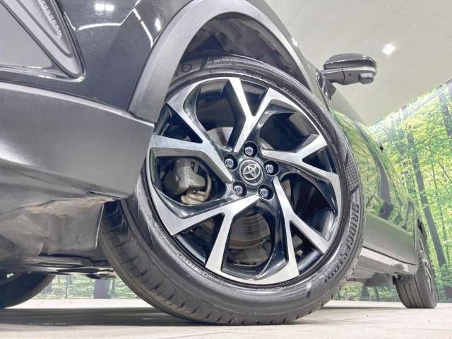 Toyota C-HR 2017-11 9140-13