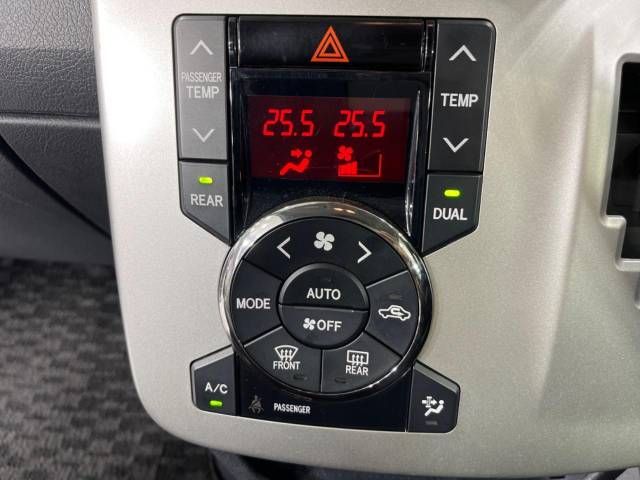 Toyota VOXY 2011-10 14436-6