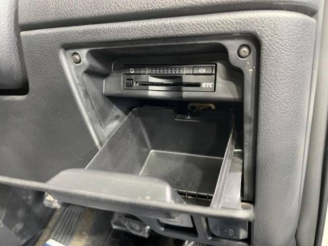 Toyota VOXY 2011-10 14436-5