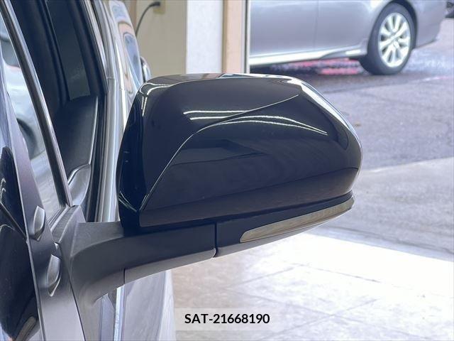 Toyota PRIUS 2019-08 282937-11