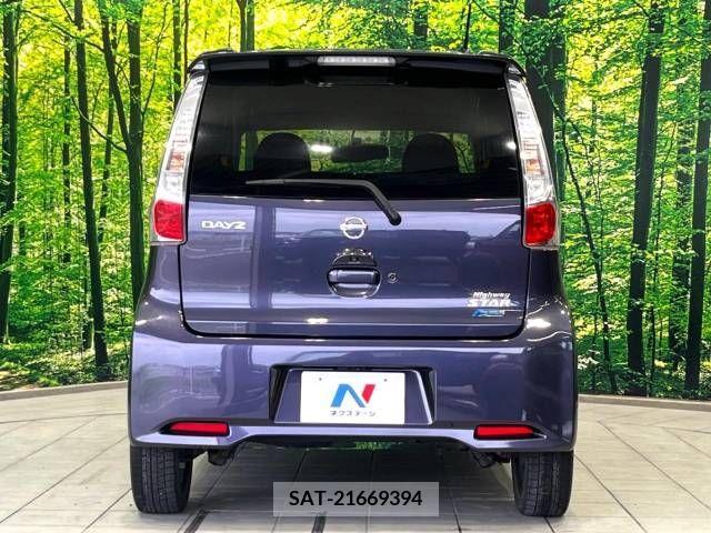 Nissan DAYZ 2013-10 353458-15