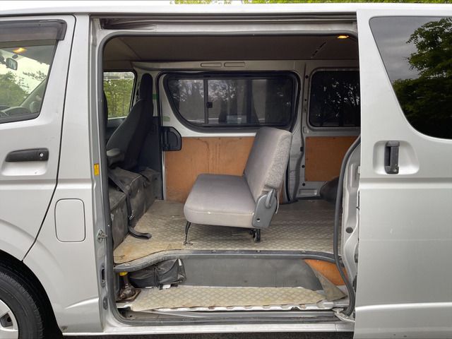 Toyota HIACE VAN 2012-11 2285-9