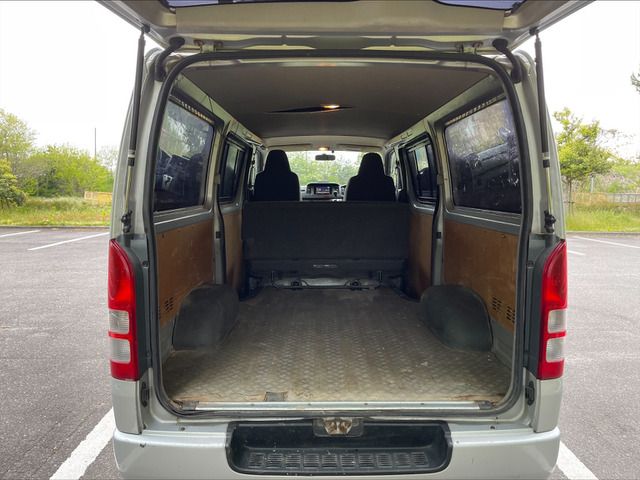 Toyota HIACE VAN 2012-11 2285-8