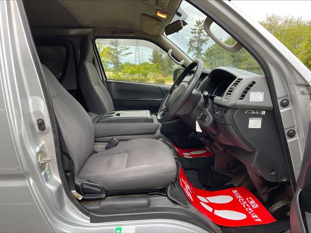 Toyota HIACE VAN 2012-11 2285-6