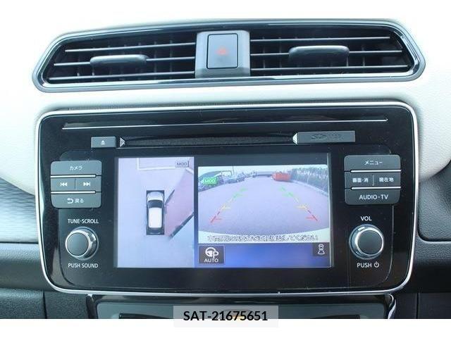 Nissan LEAF 2017-10 378668-3