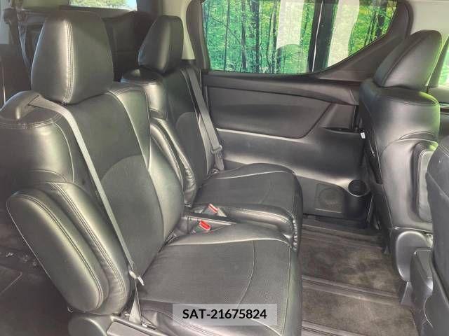 Toyota ALPHARD 2017-07 340518-9