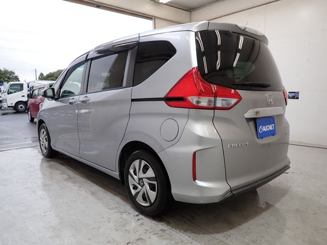 Honda FREED 2018-11 189123-2
