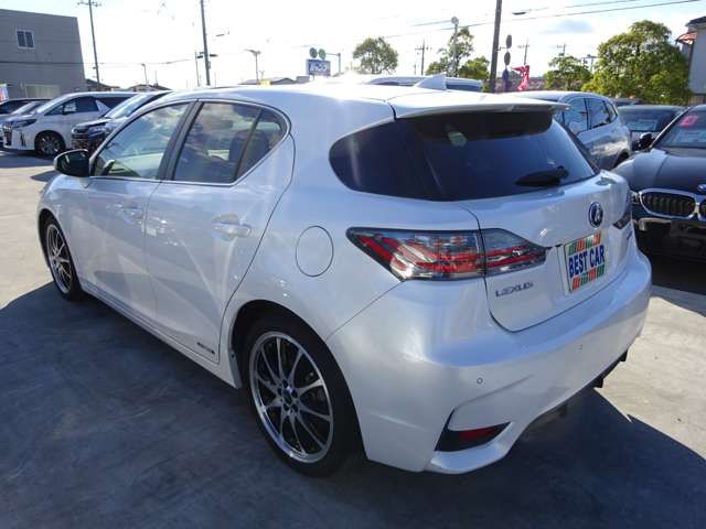 Lexus CT 2015-01 192061-2