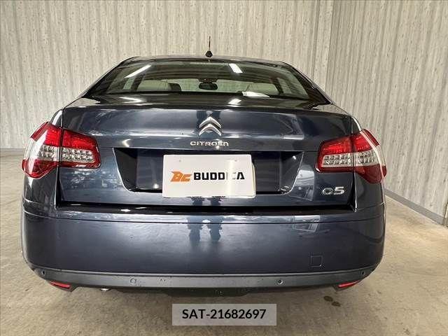 Citroen C5 2013-07 384476-13