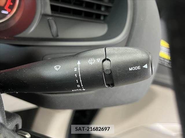 Citroen C5 2013-07 384476-23