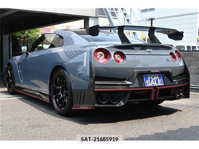 Nissan GT-R 2023-09 326017-2