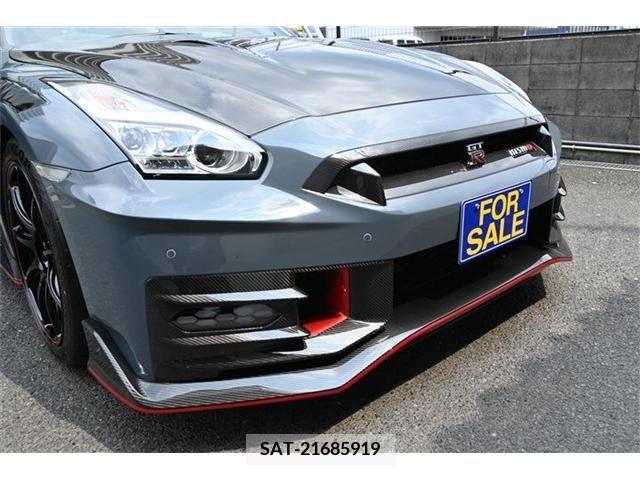 Nissan GT-R 2023-09 326017-17