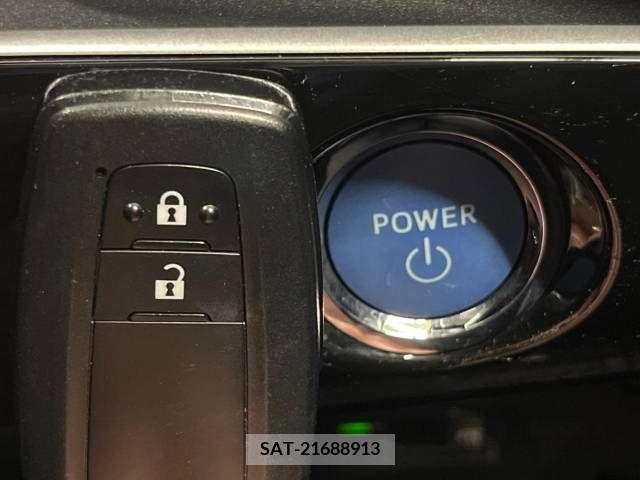 Toyota PRIUS 2018-03 349612-6