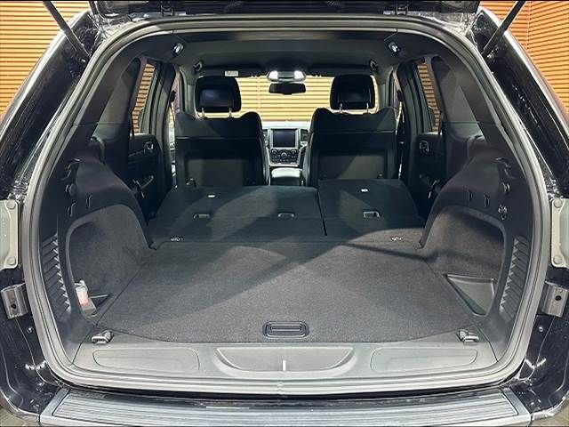 Jeep GRAND CHEROKEE 2016-04 15246-19