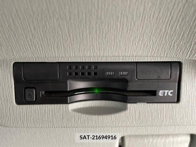Toyota PRIUS 2012-10 366659-4