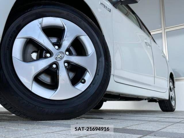Toyota PRIUS 2012-10 366659-13