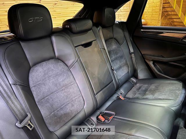Porsche MACAN 2017-11 202292-16