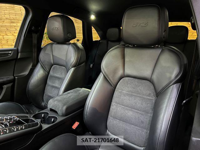 Porsche MACAN 2017-11 202292-9