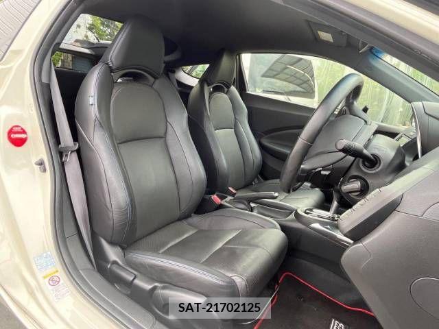 Honda CR-Z 2012-01 381278-8