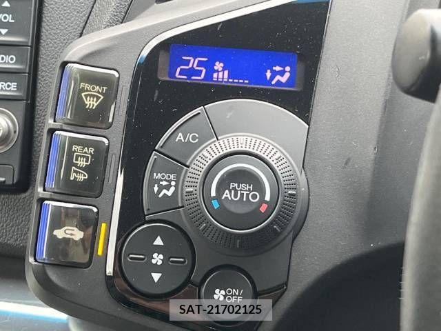 Honda CR-Z 2012-01 381278-6
