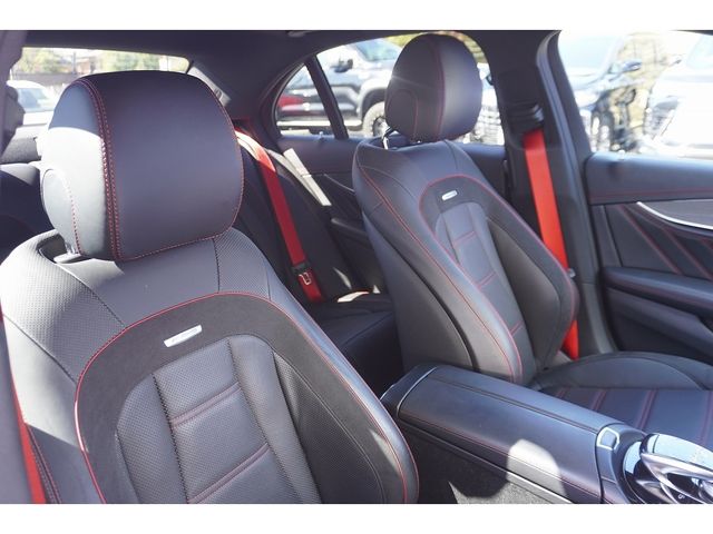 Amg E-CLASS 2019-01 183058-13