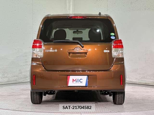 Toyota SPADE 2012-08 327406-5