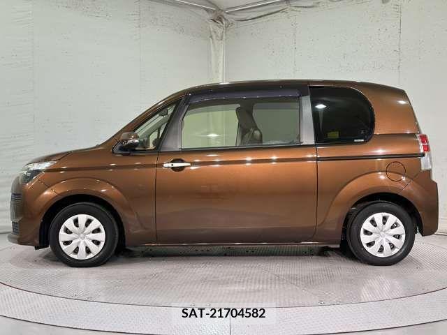 Toyota SPADE 2012-08 327406-7