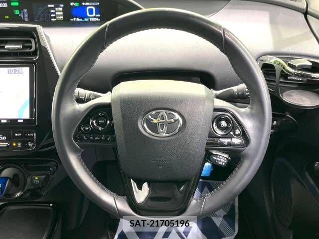 Toyota PRIUS 2019-03 322535-11