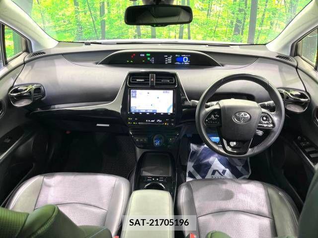 Toyota PRIUS 2019-03 322535-1