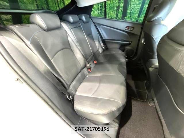 Toyota PRIUS 2019-03 322535-9