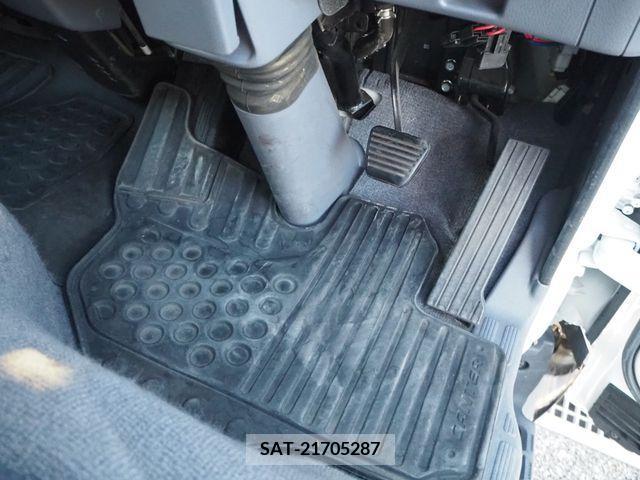 Mitsubishi CANTER 2008-11 207952-18