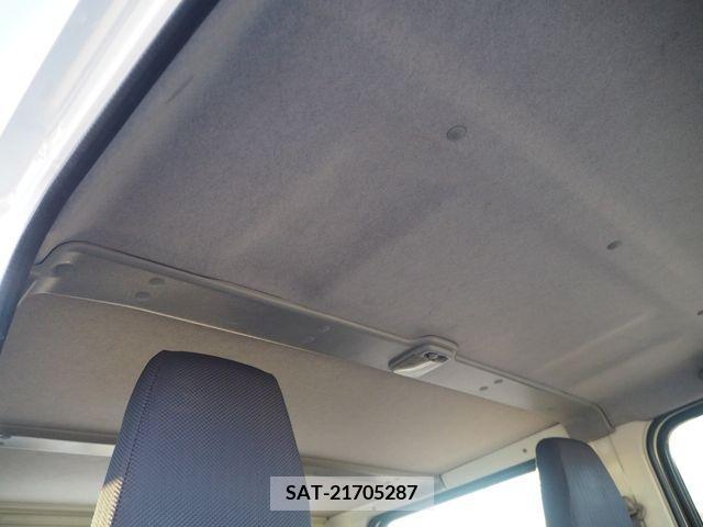 Mitsubishi CANTER 2008-11 207952-19