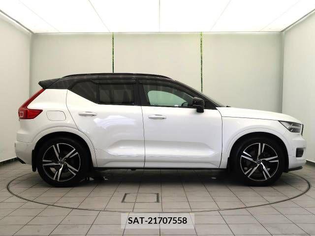 Volvo XC40 2019-03 349761-17