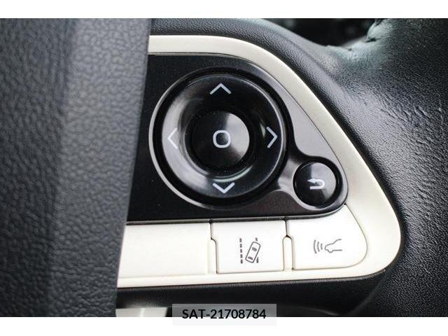 Toyota PRIUS 2016-01 375714-3