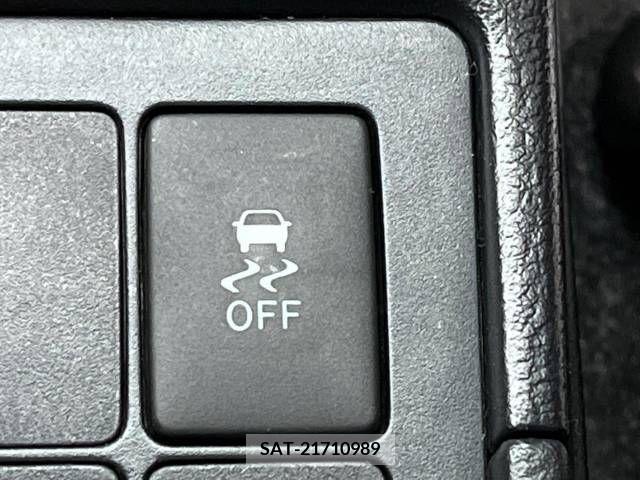 Toyota VITZ 2014-06 252255-4