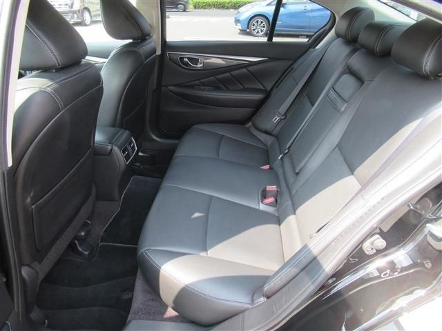 Nissan SKYLINE 2019-08 8393-6