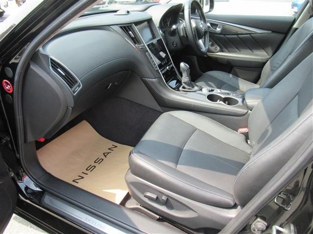 Nissan SKYLINE 2019-08 8393-5