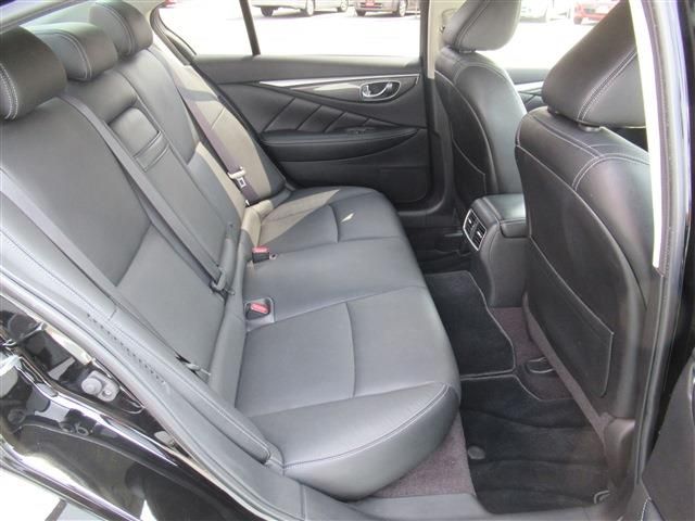 Nissan SKYLINE 2019-08 8393-4