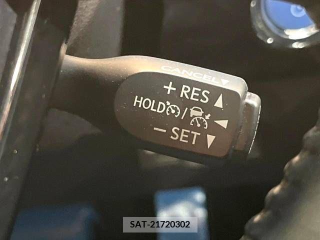 Toyota PRIUS 2019-07 282102-6