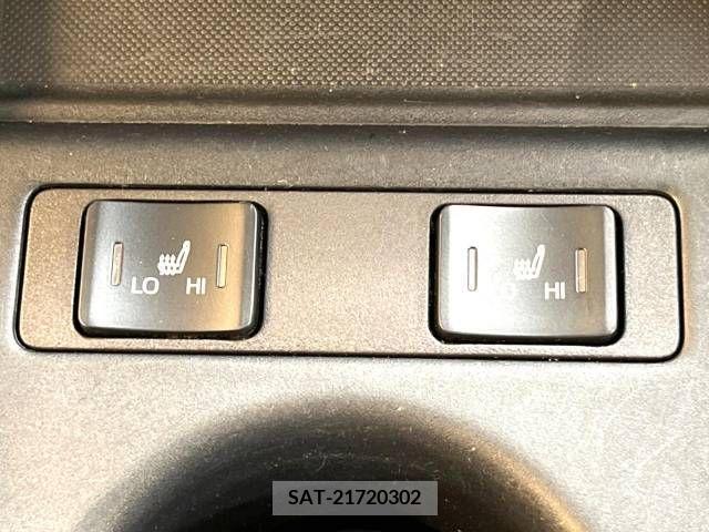 Toyota PRIUS 2019-07 282102-5
