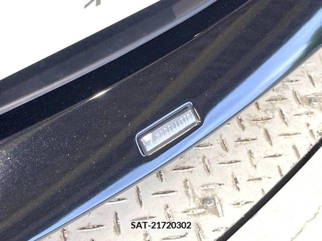 Toyota PRIUS 2019-07 282102-2
