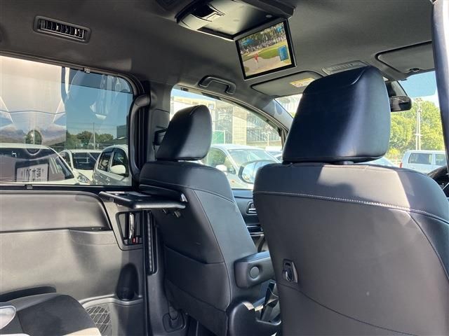 Toyota NOAH 2020-12 12526-8